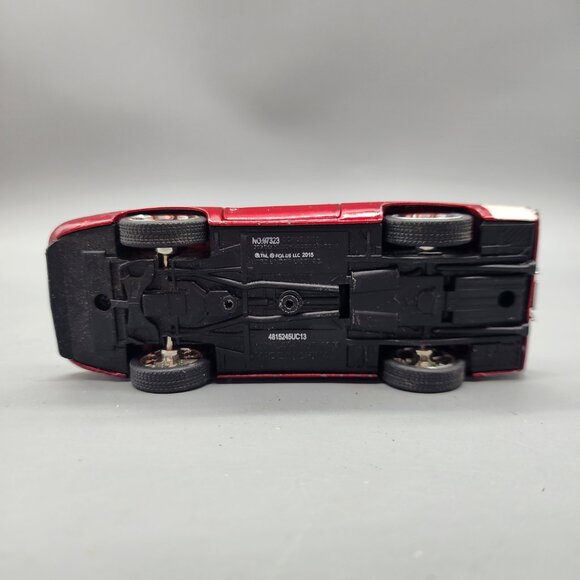 Jada 1969 Dodge Charger Daytona Red 1:24 Diecast Model Car Fast & Furious - Picture 6 of 10